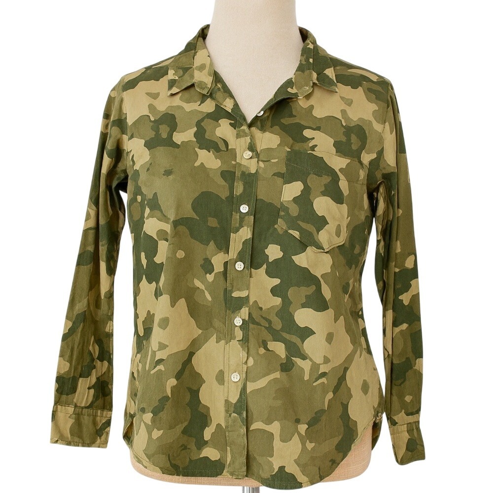Old Navy Classic Shirt Womens M Petite Olive Camo Button‎ Down Utility Casual